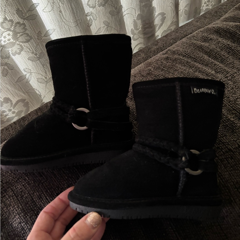 ❤️ New!! BearPaw Black Suede Toddler Boots w/Braided Accent! 8 Retail $60!!